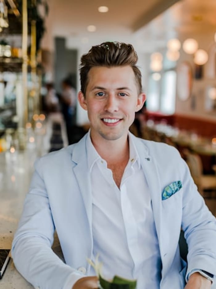 Instrutor de direção independente profissional cadastrado na Habilita